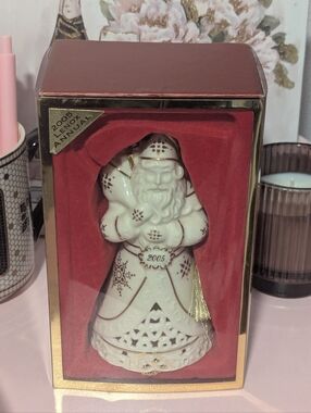 Lenox 2005 Annual Santa Christmas Ornament